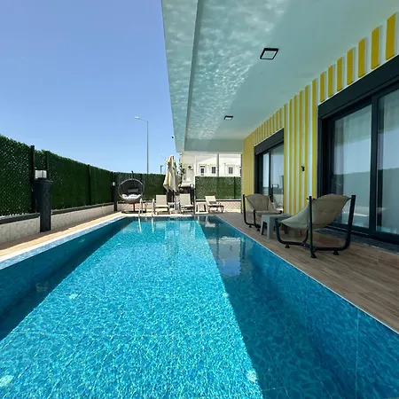 6 Yatak Odali Ultra Lueks Yeni Villa Belek