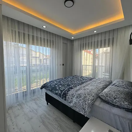 Villa 6 Yatak Odali Ultra Lueks Yeni Belek