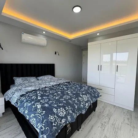 6 Yatak Odali Ultra Lueks Yeni