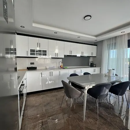 Vila 6 Yatak Odali Ultra Lueks Yeni Belek